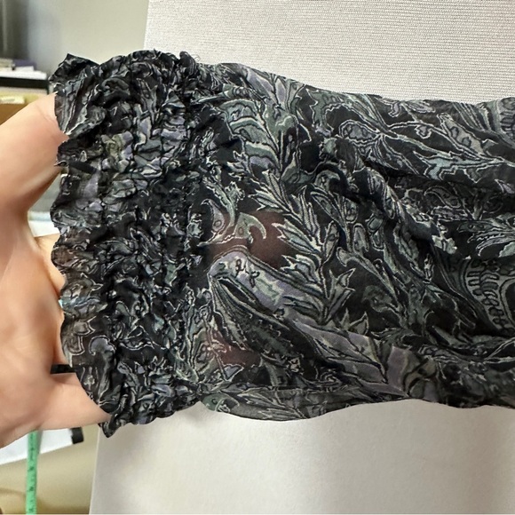 Zara Black and Gray Paisley Blouse - Picture 9 of 11